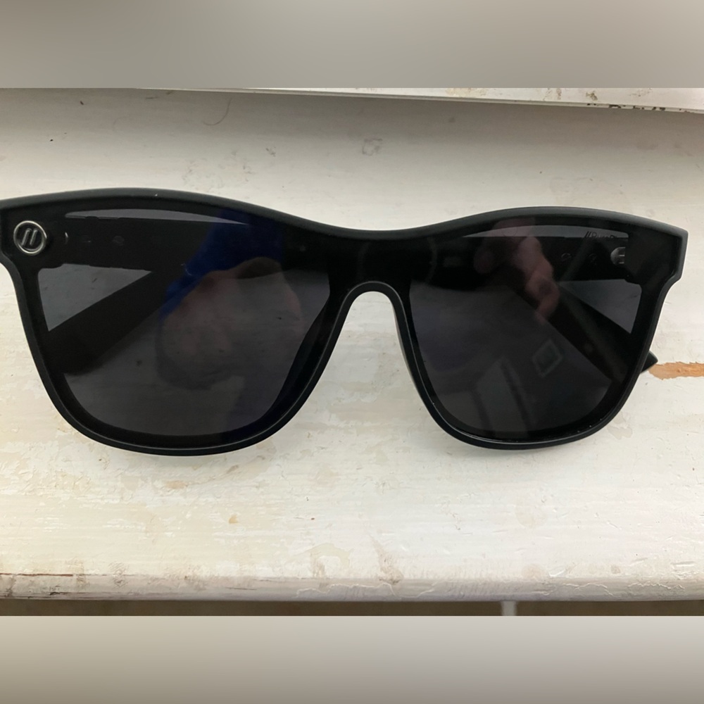 Stylish Black Sunglasses